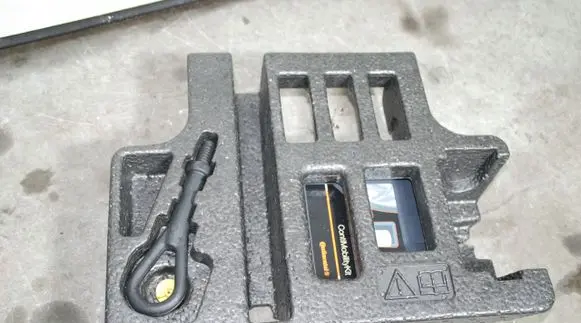 Ford S-MAX Trunk/boot lower side trim panel 163KM
