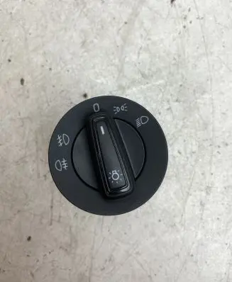 Skoda Octavia Mk3 (5E) Light switch 5E0941431F