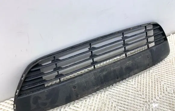 KIA Rio Front bumper lower grill 865611W700