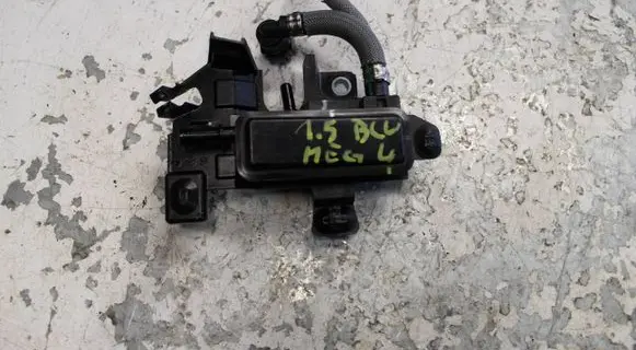 Renault Megane IV Fuel distributor 