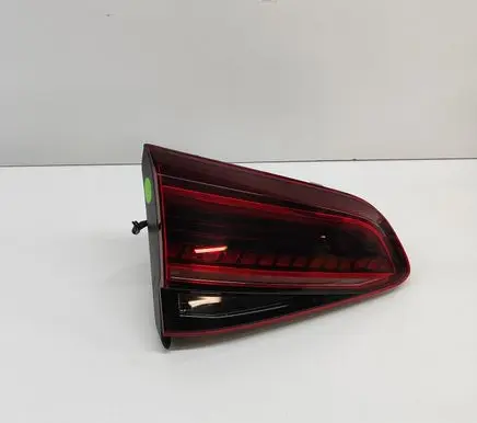 Volkswagen Golf VII Tailgate rear/tail lights 5G0945307Q