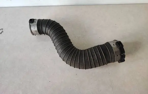 BMW 4 F36 Gran coupe Intercooler hose/pipe 8573762