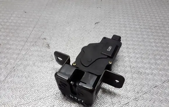 KIA Sorento Tailgate/trunk/boot lock/catch/latch