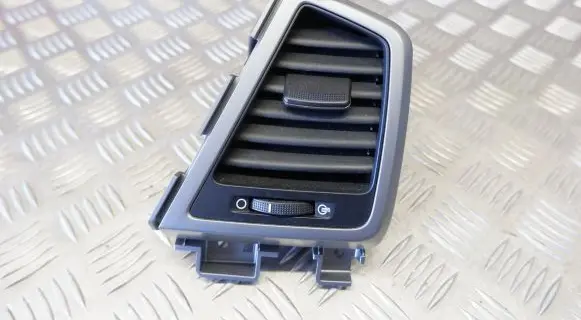Hyundai Tucson TL Dashboard air vent grill cover trim D797480900