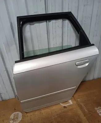 Rear door