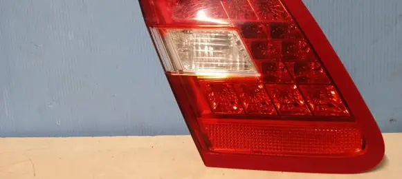 Mercedes-Benz E W212 Tailgate rear/tail lights A2128203164 A2128200764
