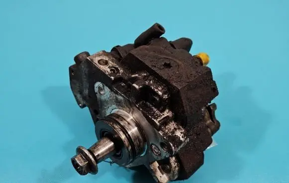 Renault Trafic II (X83) Fuel injection high pressure pump 0445010170 IMPRK1365561