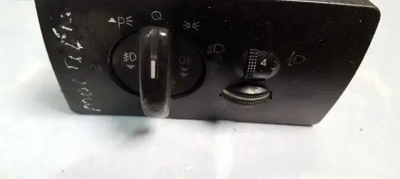 Ford Mondeo Mk III Light switch 1s7t13a024ab