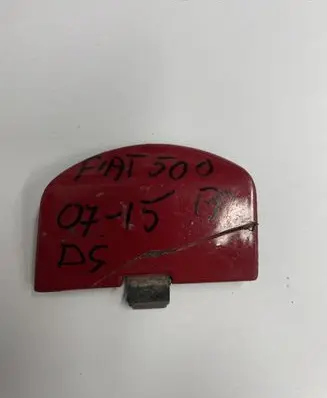 Fiat 500 Rear bumper row hook cap/cover 735425619