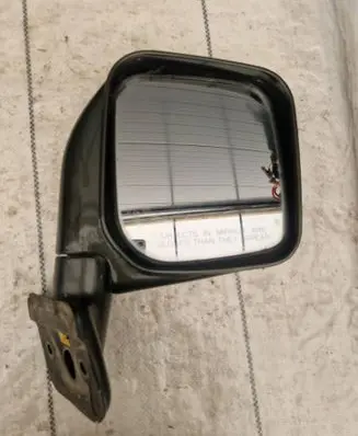 Hyundai Galloper Front door electric wing mirror E13014008