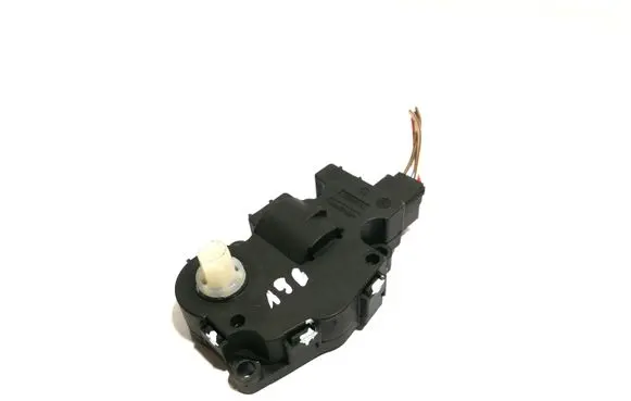 Audi RS4 Air flap motor/actuator EFB430 K9748005 412650750