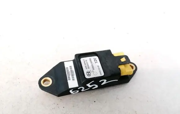 Hyundai Getz Airbag deployment crash/impact sensor 959201C000 95920-1C000