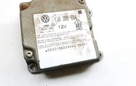 Volkswagen PASSAT B5 Airbag control unit/module 1J0909604