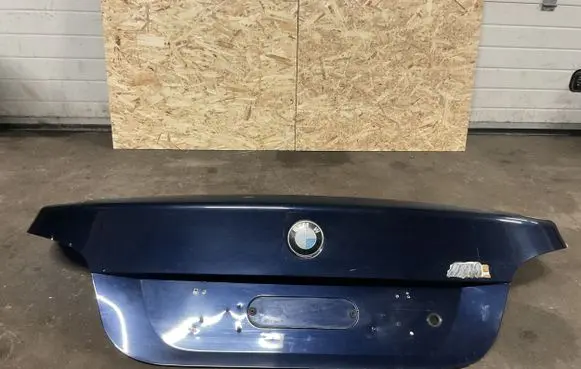 BMW 5 E60 E61 Tailgate/trunk/boot lid 