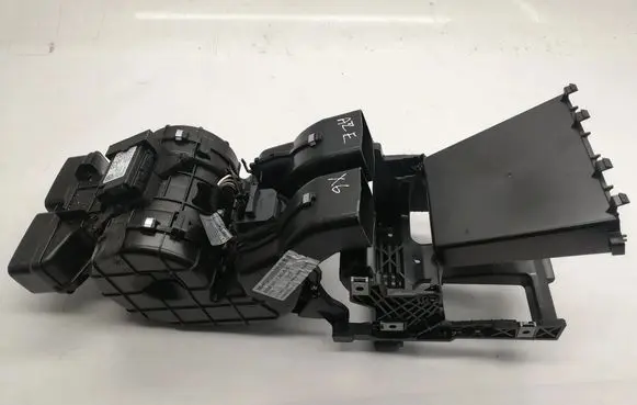 BMW X6 F16 Interior heater climate box assembly 9266628