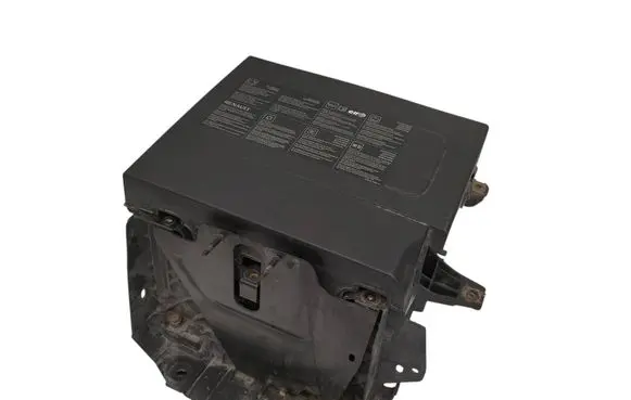Battery box tray