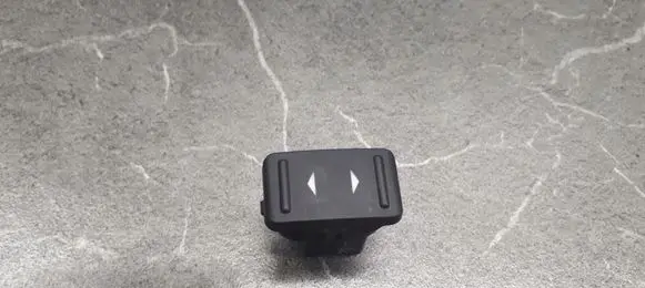 Ford Focus C-MAX Quarter vent window switch 7M5T-14529AA