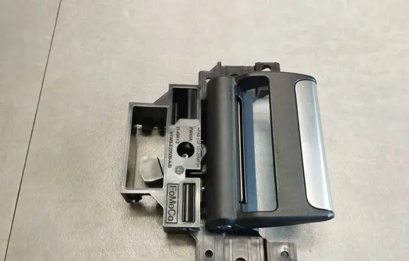 Volkswagen Amarok II Rear door interior handle N1WBE22600BCW