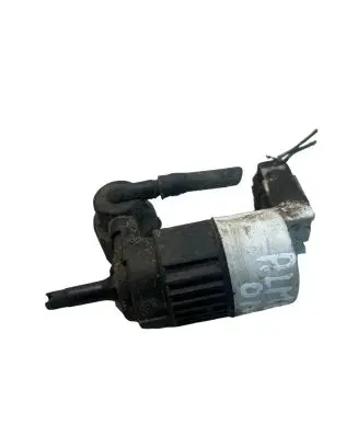 Nissan Almera N16 Windscreen/windshield washer pump