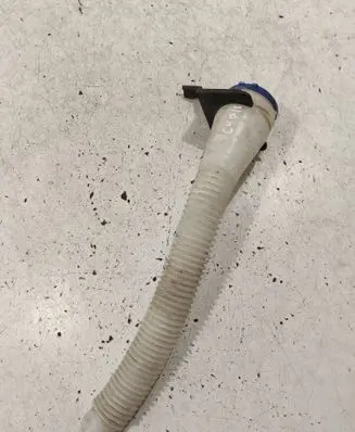 Citroen C4 I Picasso Window washer liquid tank fill tube 9656580780