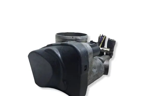 Audi A3 S3 8L Throttle valve 06A133062AKASACJA 06A133062A