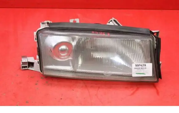 Skoda Octavia Mk1 (1U) Headlight/headlamp 246090-00