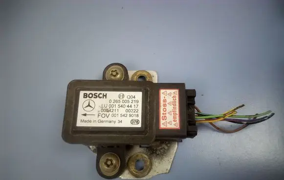Mercedes-Benz A W168 ESP acceleration yaw rate sensor 0015429018 0265005219