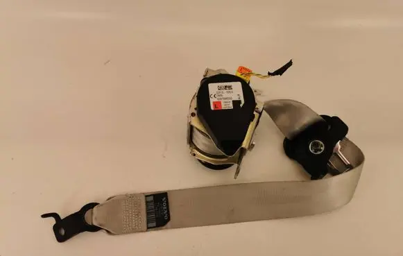 Volvo XC90 Rear seatbelt 31675727 642114800 13082018