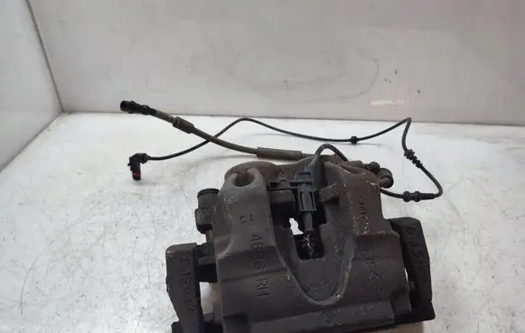 Mercedes-Benz ML W166 Front brake caliper
