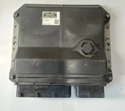 Toyota Prius (XW30) Engine control unit/module 8966147280 2753007394