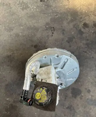 Renault Express Brake booster 472109960R