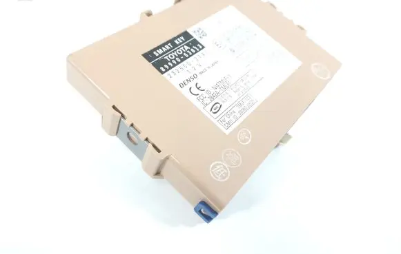 Lexus IS 220D-250-350 Door central lock control unit/module 89990-53013