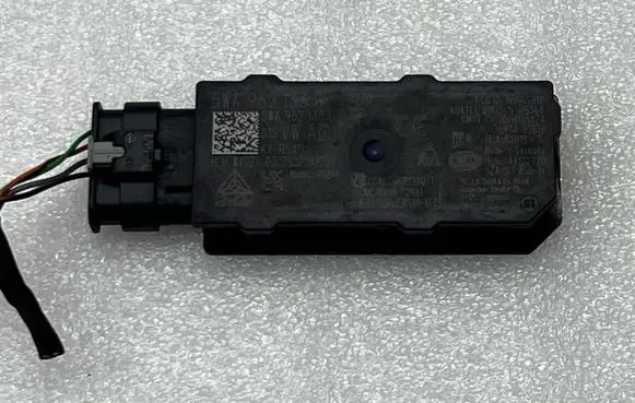 Audi A3 8Y Keyless system antenna 5WA962133G