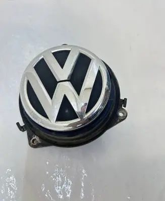 Volkswagen Golf VI Tailgate/trunk/boot exterior handle 3C5827469E