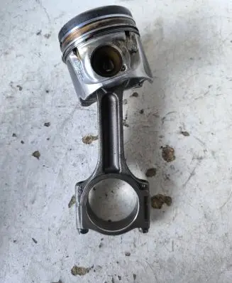 Renault Trafic II (X83) Piston with connecting rod 10587