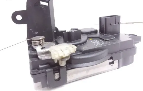 Opel Astra H Coupe door lock (next to the handle) 13220369