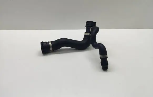 BMW 5 E60 E61 Engine coolant pipe/hose 7521777 752177701 17127521777