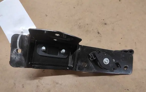 Opel Vivaro Loading door interior handle 8200323112
