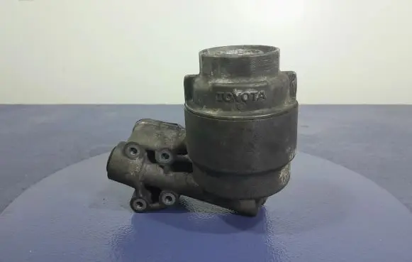 Lexus IS 220D-250-350 Oil filter cover 