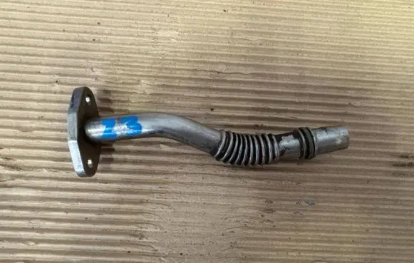 Audi A4 S4 B7 8E 8H Turbo turbocharger oiling pipe/hose 059145735E