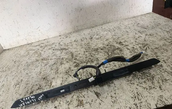 Infiniti QX60 L50 Tailgate handle with camera 