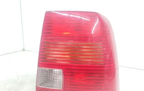 Volkswagen PASSAT B5 Rear/tail lights 3B5945257
