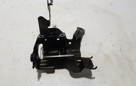Mercedes-Benz Citan II W420 ABS pump bracket 478404457R
