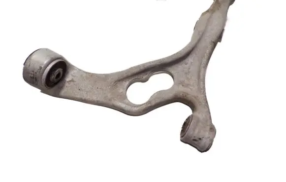 Volkswagen Touareg II Front lower control arm/wishbone 7P0407151C