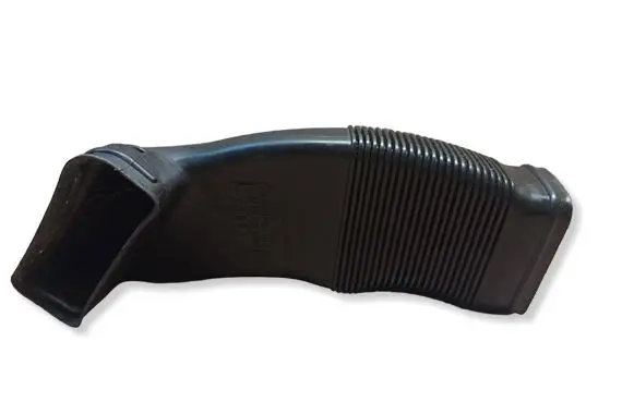 Audi A4 S4 B5 8D Air intake duct part 8D0129617E