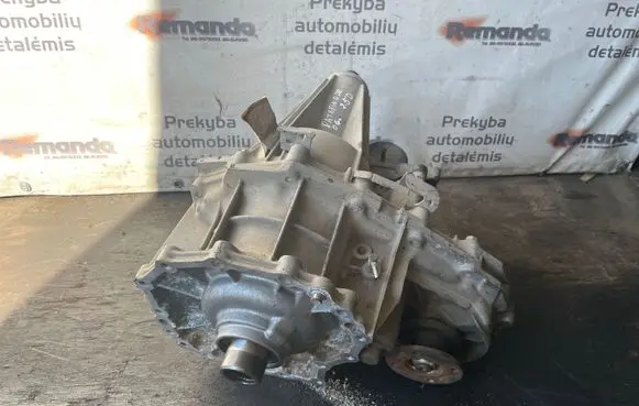 Nissan Pathfinder R51 Gearbox transfer box case 