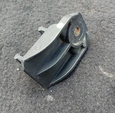 BMW 5 E39 Radiator mount bracket PA6630GF 17403152