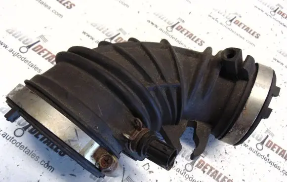 Honda CR-V Air intake hose/pipe