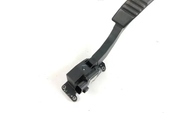 Ford Mustang V Accelerator throttle pedal 4R339F836BD P0068D009 0517112057