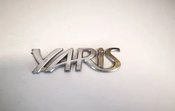 Toyota Yaris Manufacturer badge logo/emblem 